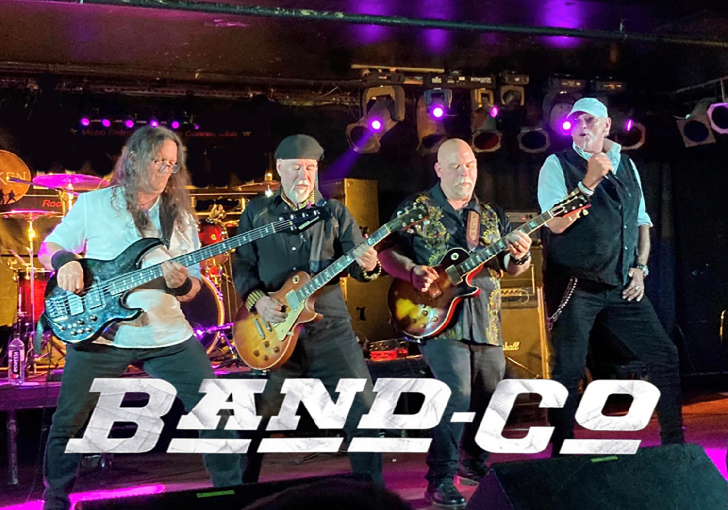 Band Company on stage (1)
